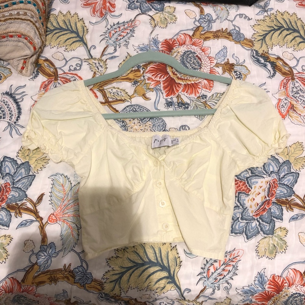 Crop top